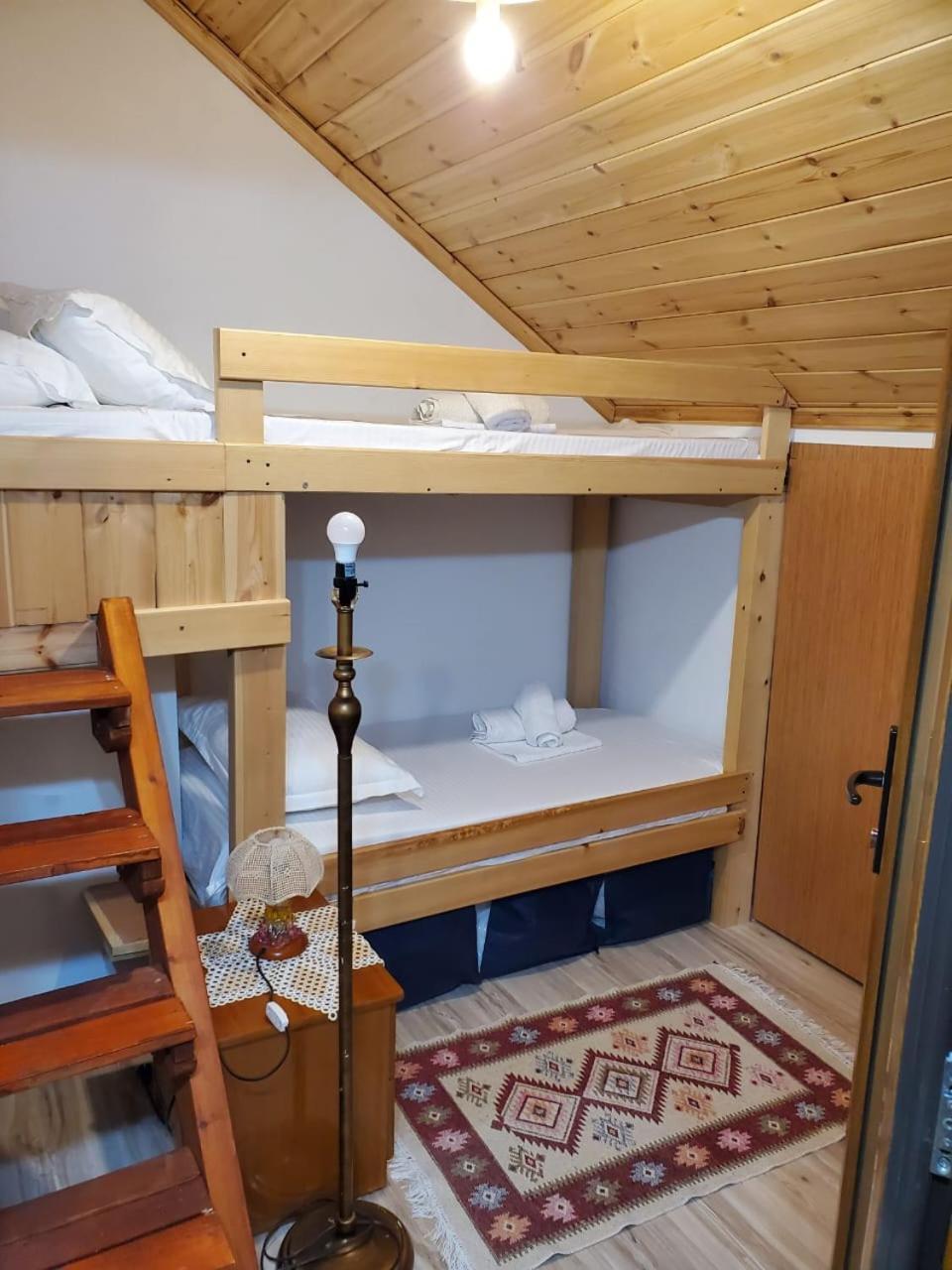 Aria Guesthouse Gjirokaster Luaran gambar