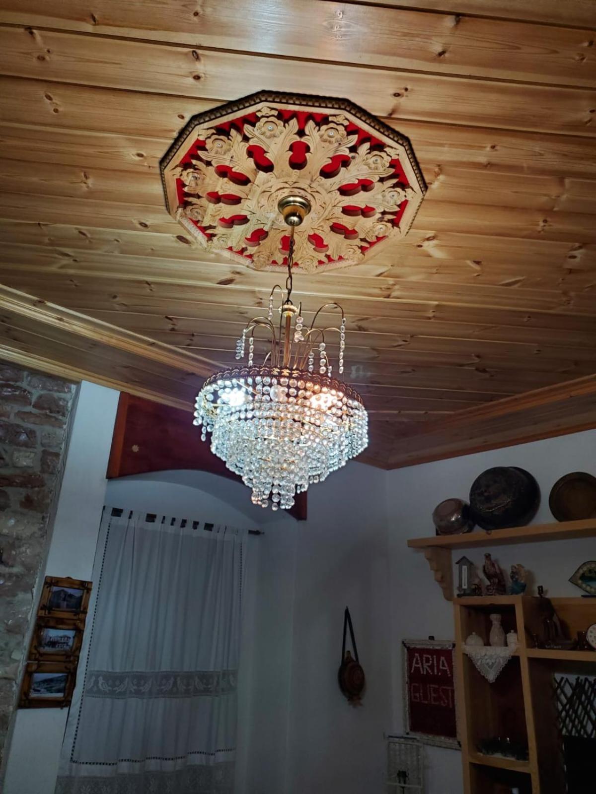 Aria Guesthouse Gjirokaster Luaran gambar