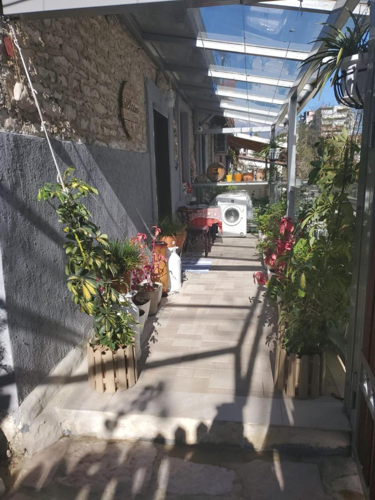 Aria Guesthouse Gjirokaster Luaran gambar