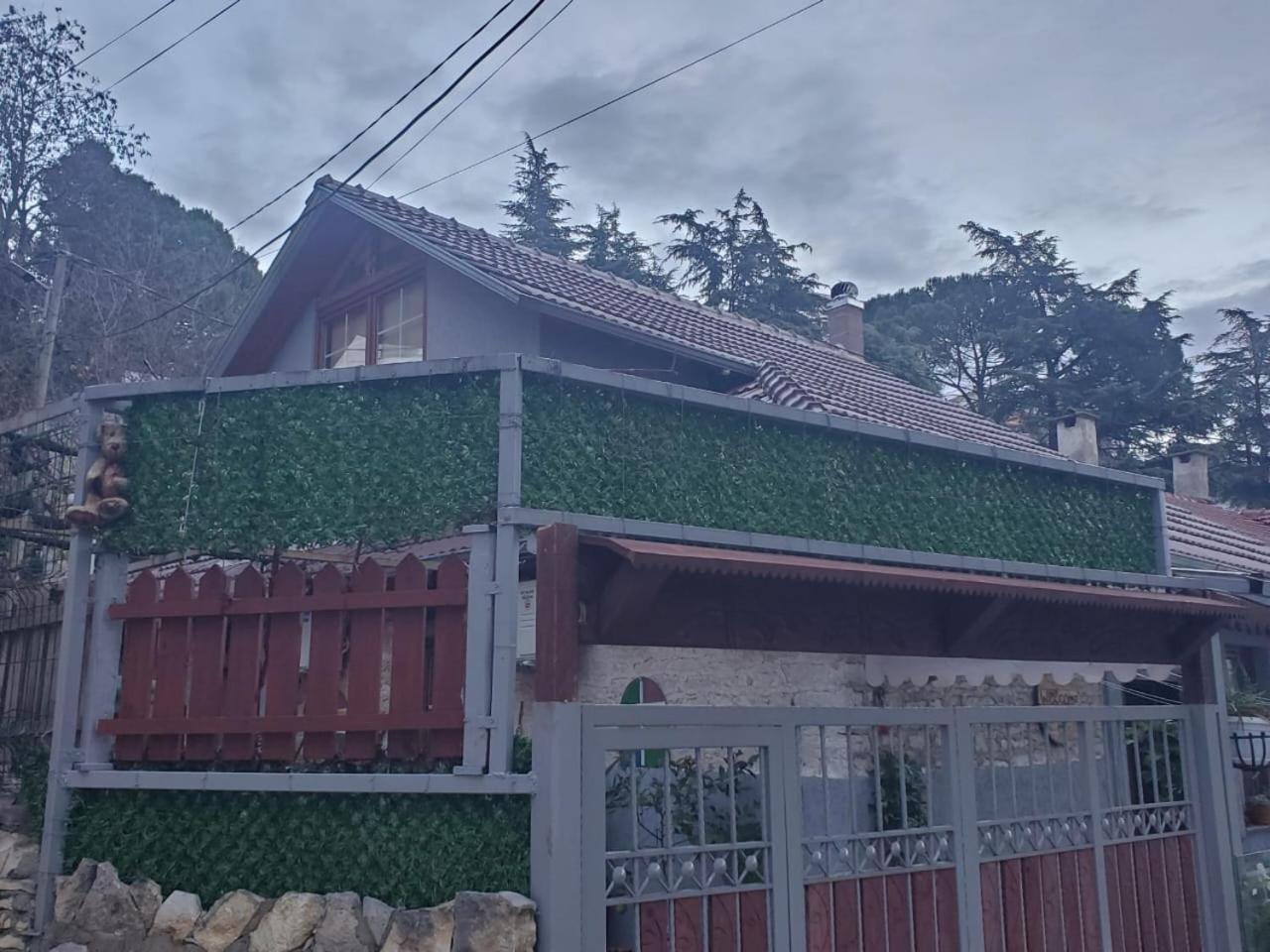 Aria Guesthouse Gjirokaster Luaran gambar