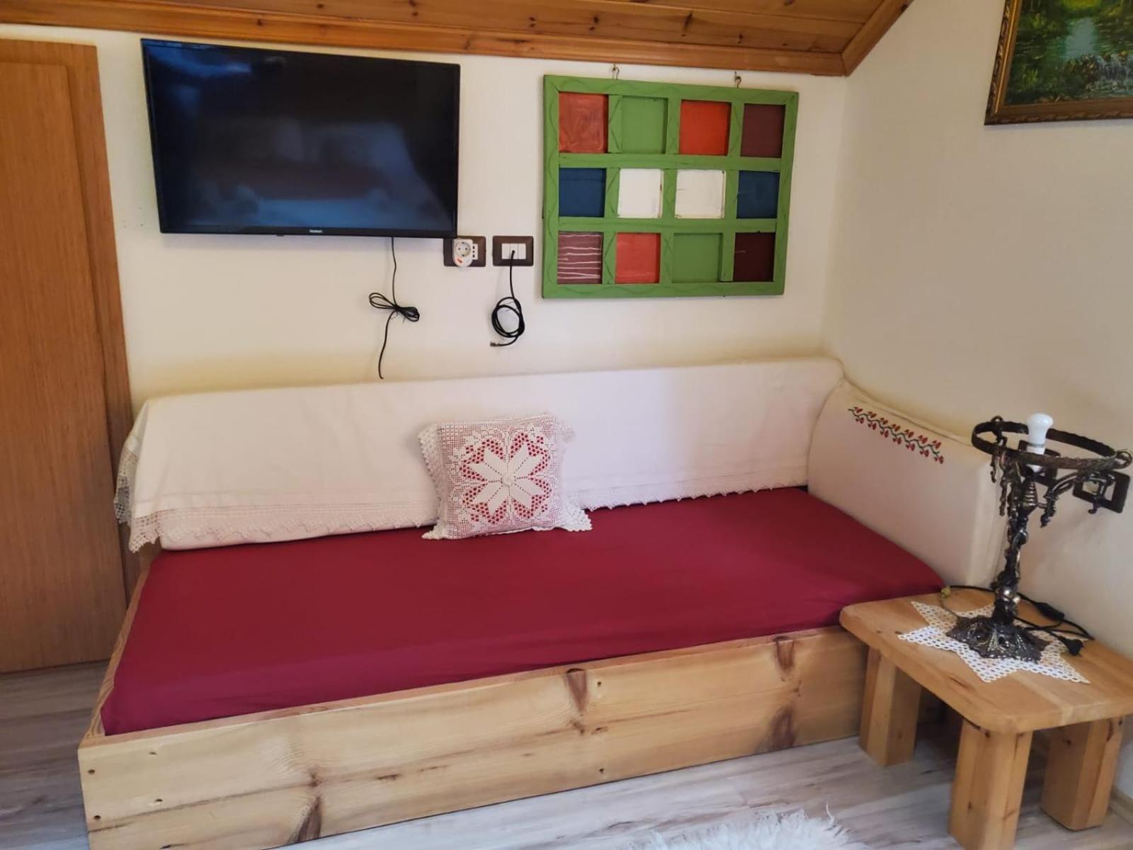 Aria Guesthouse Gjirokaster Luaran gambar