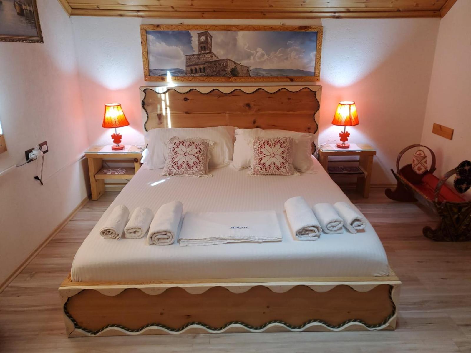 Aria Guesthouse Gjirokaster Luaran gambar